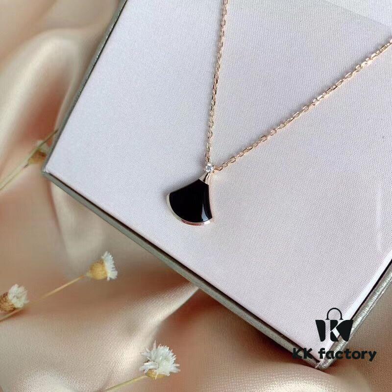 692fc60599f2d84055c88ab8 Bvlgari Silver Edition Pendant Necklace, 925 Sterling Silver with 18K Gold Plating and Natural Mother-of-Pearl