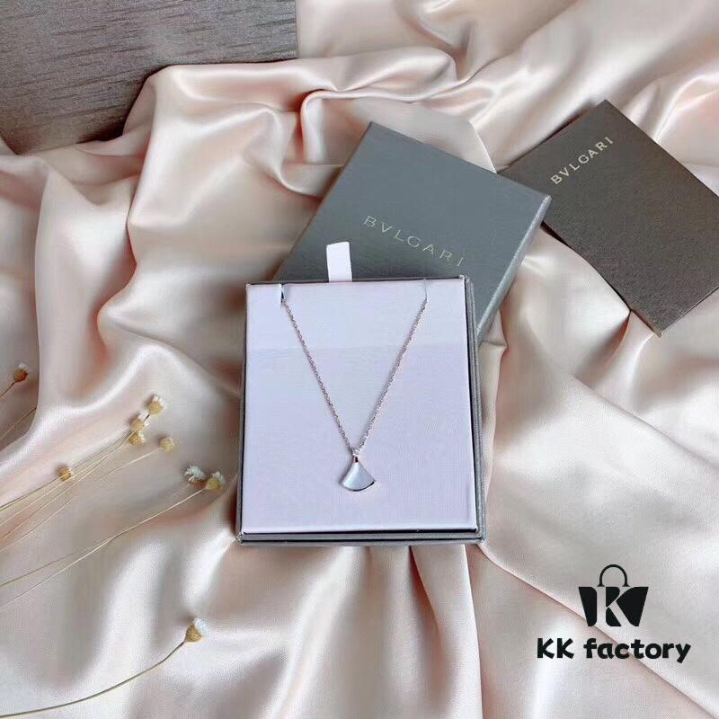 692fc60699f2d84055c88aba Bvlgari Silver Edition Pendant Necklace, 925 Sterling Silver with 18K Gold Plating and Natural Mother-of-Pearl