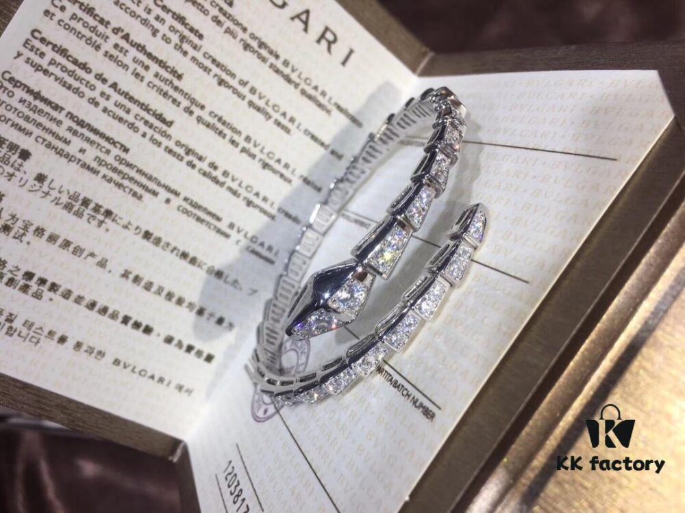 High-End Quality Bvlgari BV Snake Bracelet Hot Arrival