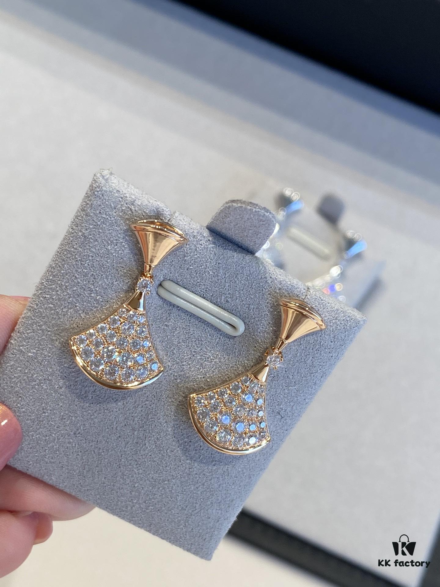 Bvlgari BV Diva Earrings Classic Color Combination