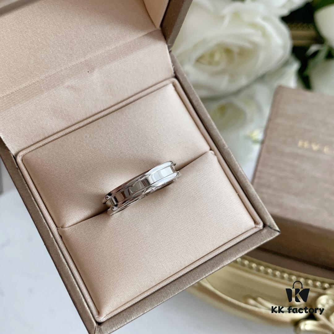 692fc69999f2d84055c88bd7 Bvlgari Single Ring Design, Essence of Elegance, Unisex Style