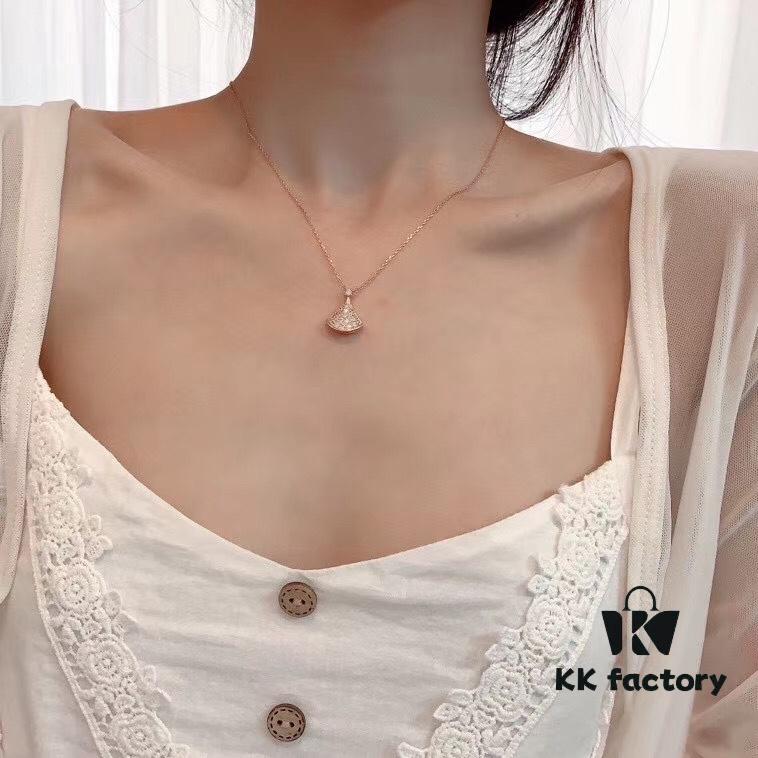692fc6b599f2d84055c88c19 Bv Bulgari Necklace, Two Colors Available, Premium Craftsmanship, Not Ordinary Stock, In Stock with Real Photos