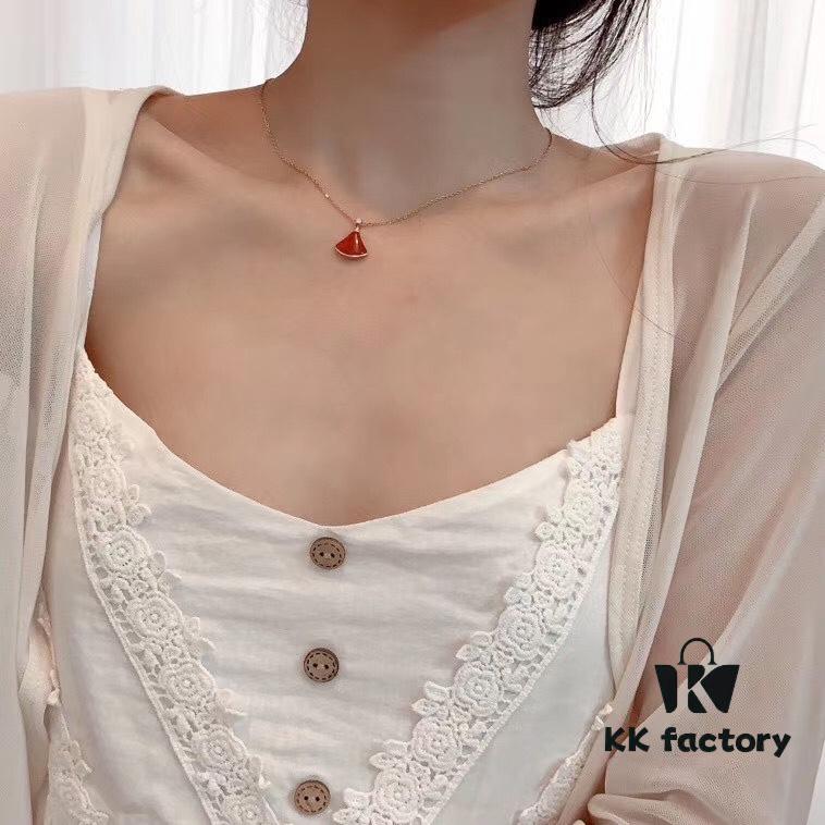 692fc6b799f2d84055c88c1e Small Fan Pendant Necklace Inspired by Bvlgari