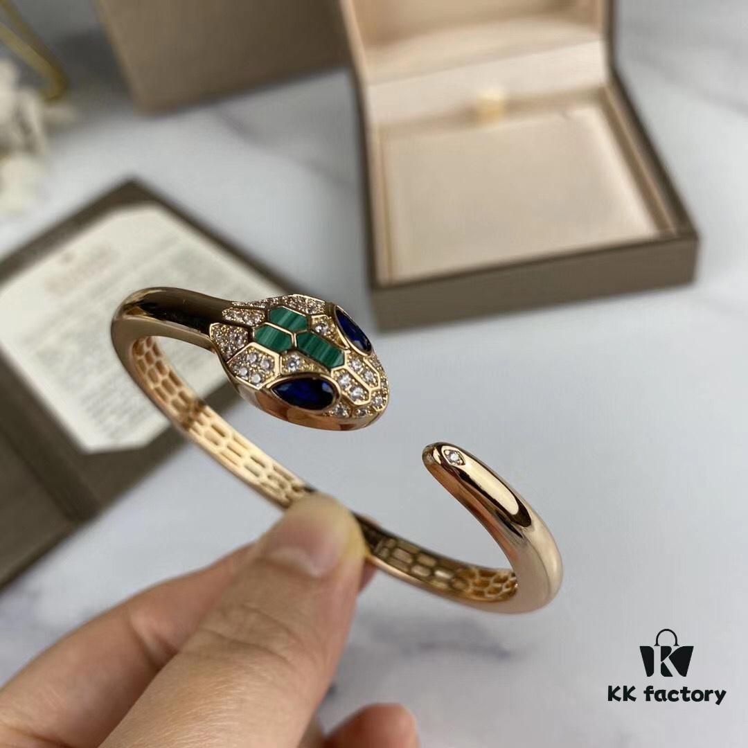 692fc6da99f2d84055c88c82 BVLGARI Natural Malachite + Premium White Mother of Pearl Bracelet, Upgraded Luxury Snake Design with Imported Craftsmanship, High-Carbon Diamonds on Snake Head, Gold Plating, Vivid and Lifelike