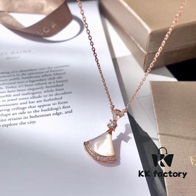 692fc6db99f2d84055c88c88 Bvlgari-inspired Rose Gold Plated 925 Sterling Silver Necklace with Elegant Fan Pendant, Adjustable Length, Luxurious and Timeless Design
