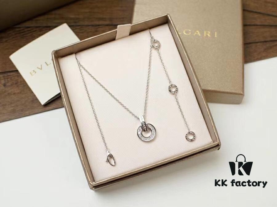 692fc6df99f2d84055c88c95 BVLGARI 👑 Top-tier Bulgari 2020 Roma Collection Classic Disc Diamond Letter Necklace ❤️ High-end Handcrafted Inlay with Refined Details Matching Store Engraving