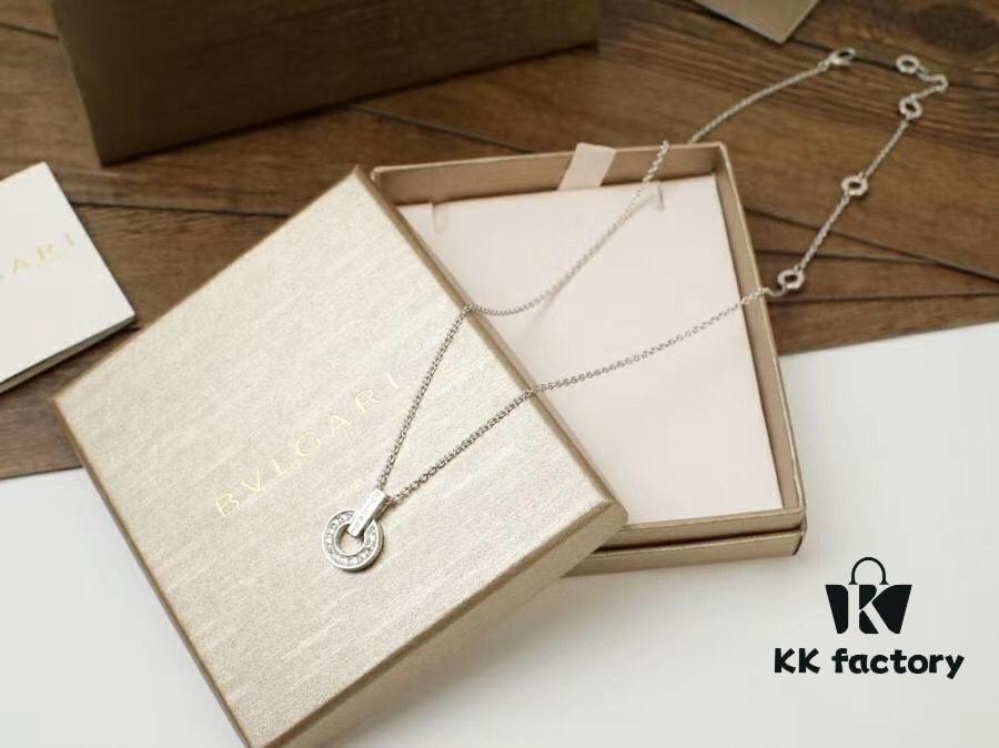 692fc6e099f2d84055c88c96 BVLGARI 👑 Top-tier Bulgari 2020 Roma Collection Classic Disc Diamond Letter Necklace ❤️ High-end Handcrafted Inlay with Refined Details Matching Store Engraving