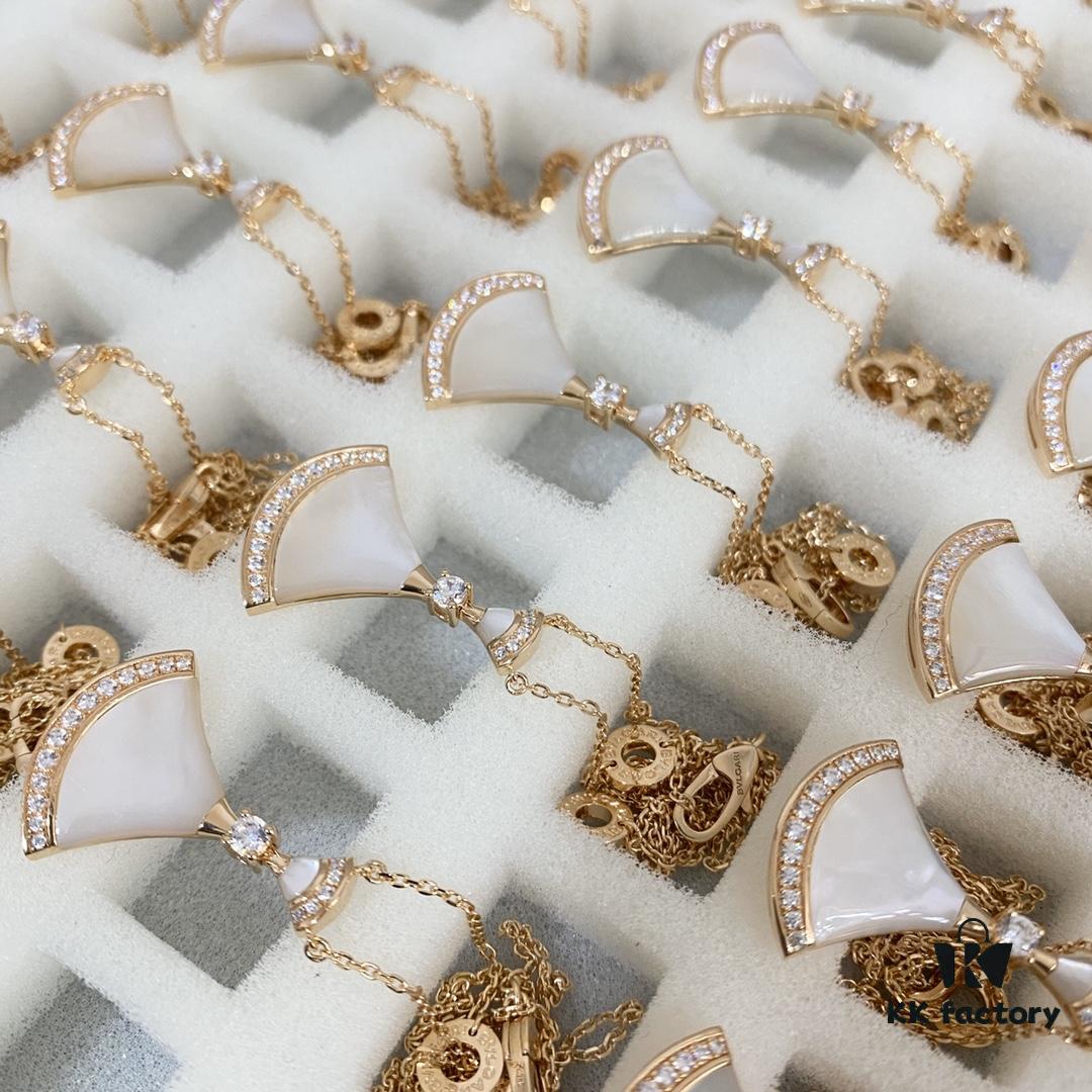692fc6fc99f2d84055c88cd6 Bvlgari Large Double Fan Necklace! ZP Prototype, CNC Craftsmanship! Hand-set Stones, Perfect Counter Details with Signature Engraving 🌹 Pure Silver with Mi Gold Plating - In Stock 🌹