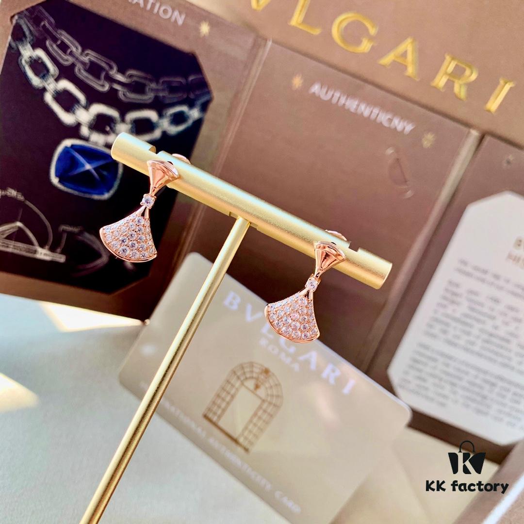 692fc75399f2d84055c88d8d BVLGARI Bulgari Series Rose Gold Round Stud Earrings and Sparkling Diamond Fan-Shaped Drop Earrings