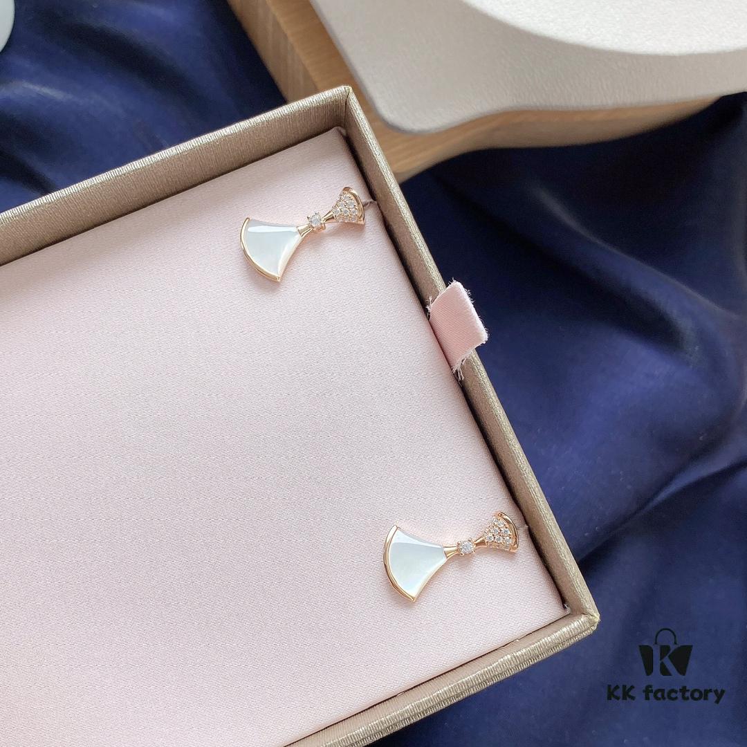692fc75899f2d84055c88d93 BVLGARI Bulgari Divas' Dream Series Mother-of-Pearl Rose Gold 'Little Skirt' Stud Earrings