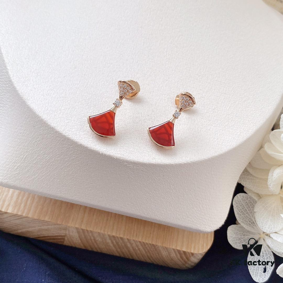 692fc76299f2d84055c88da0 Bvlgari Divas Dream Series Rose Gold Red Stud Earrings - Christmas Limited Edition