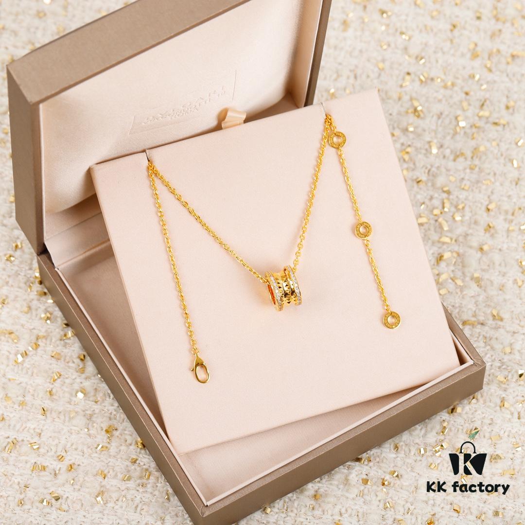 692fc77c99f2d84055c88dbd B.zero1 Rock Series 18K Gold Necklace Inspired by the Colosseum