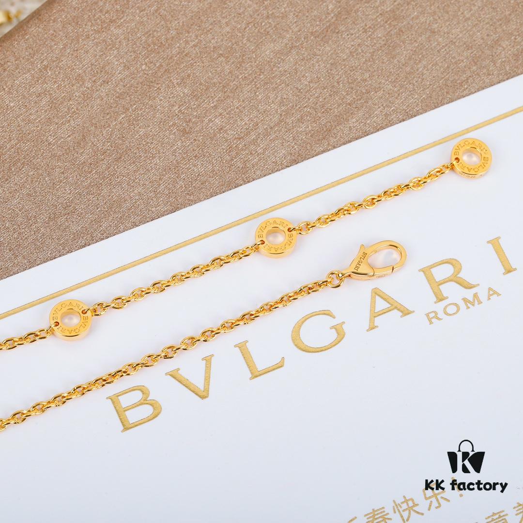 692fc78899f2d84055c88dcc B.zero1 Rock Series 18K Gold Necklace Inspired by the Colosseum