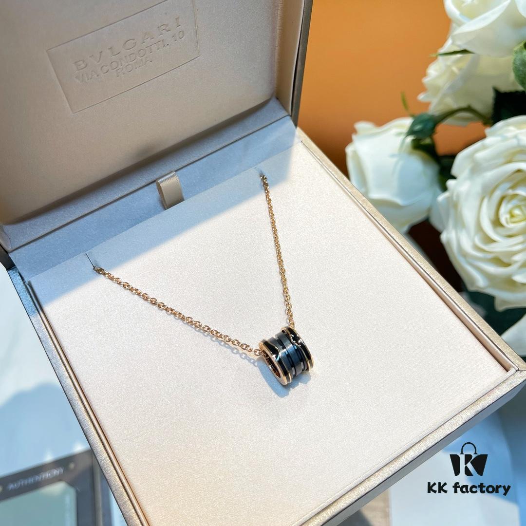 692fc79a99f2d84055c88de6 New Arrival Bestseller! BVLGARI Bulgari New Ribbed Black Ceramic Necklace