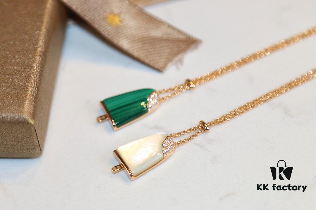 692fc7e599f2d84055c88e49 BVLGARI Bulgari New White Mother-of-Pearl and Malachite Ice-Cream Bracelet