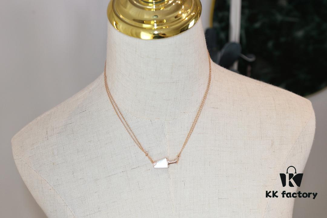 692fc7ed99f2d84055c88e51 BVLGARI Bulgari New White Mother-of-Pearl and Malachite Ice-Cream Necklace