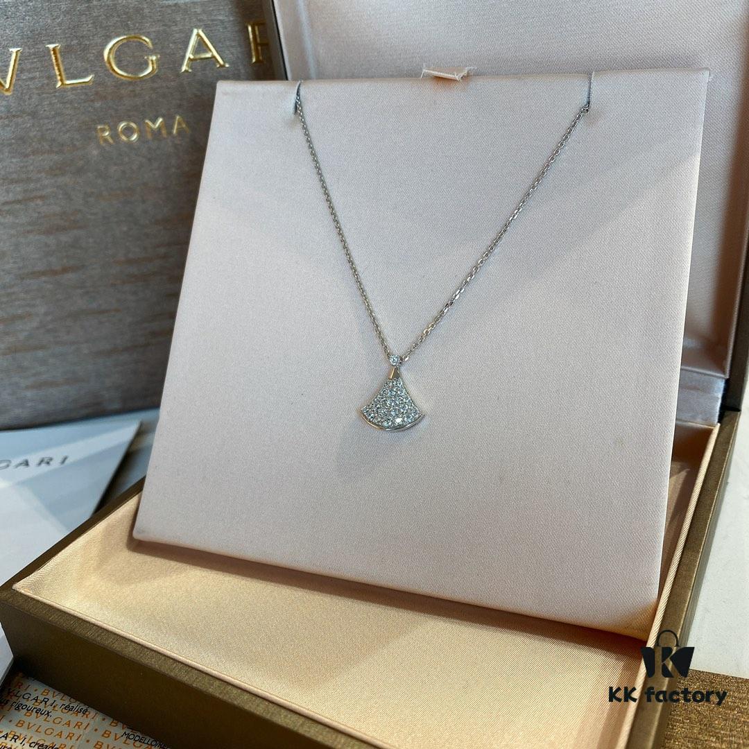 692fc80299f2d84055c88e73 Bvlgari Diva's Dream Diamond Necklace Small Size Full Diamond Set