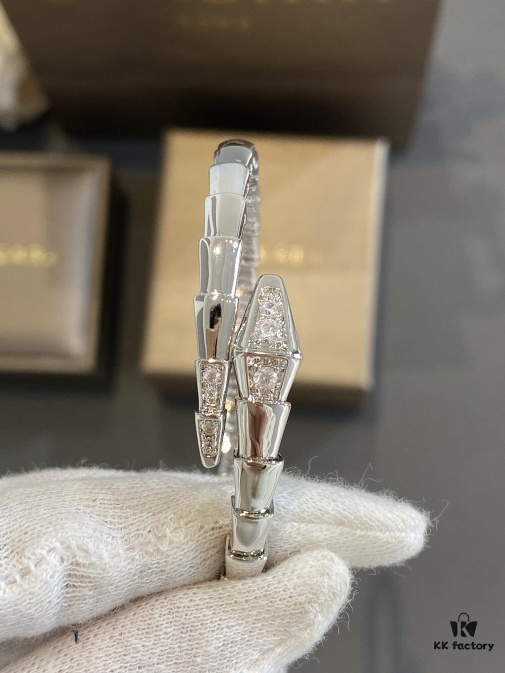 Bvlgari New Arrival Diamond-Set Serpenti Snake Bracelet