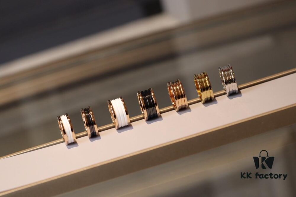 692fc81d99f2d84055c88e9f Bvlgari B.zero Series Latest Real Shots 📷 Welcome to Enjoy the Highest Quality