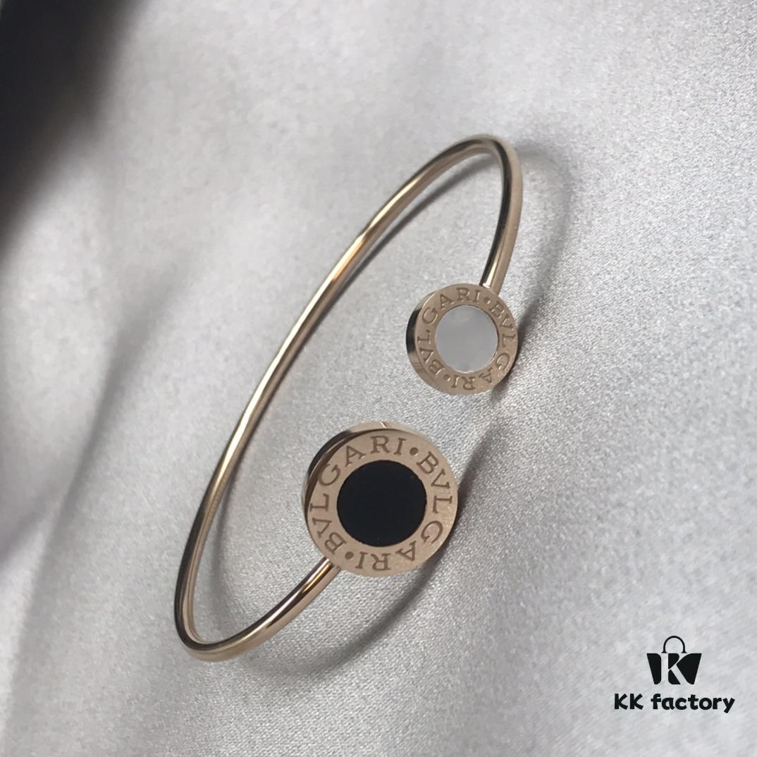 692fc82d99f2d84055c88ebc NEW Bvlgari-style Mother-of-Pearl Bracelet, High-End Custom Design, Solid 925 Sterling Silver with 18K Gold Plating