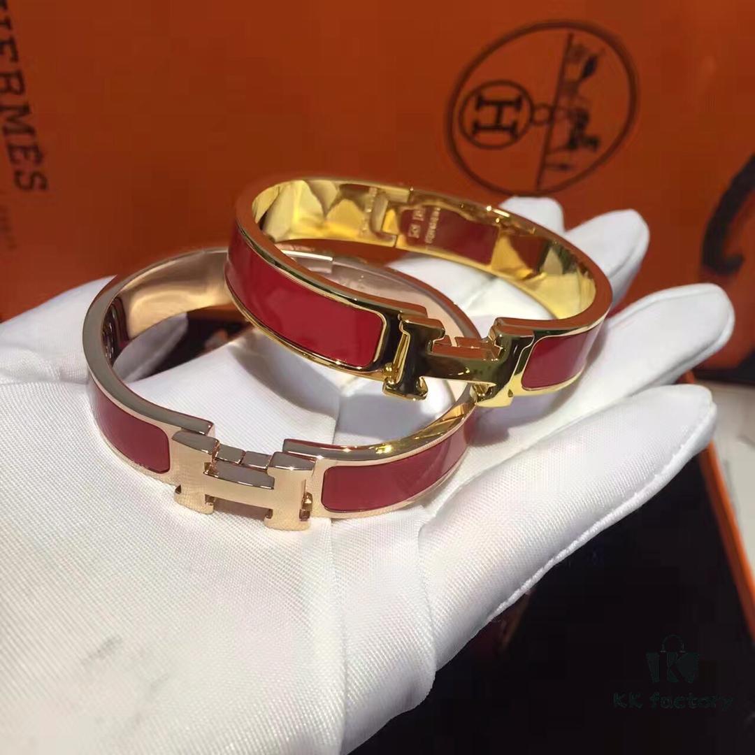 Hermes CLIC Enamel H Bracelet
