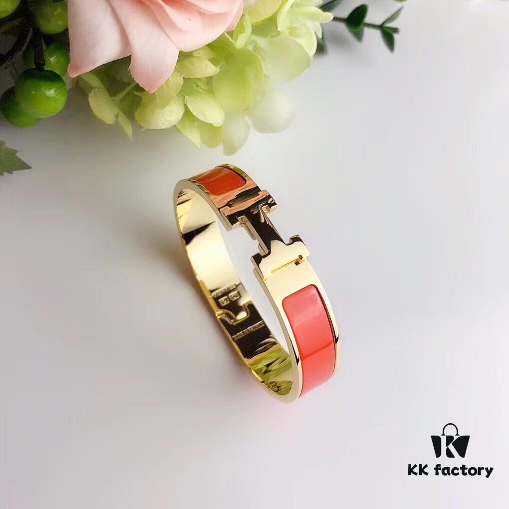 692fc86199f2d84055c88f11 Bestselling Hermès H Cuff Bracelet! One Size Fits Most (17), 5 Colors Available – Must-Have Stylish Accessory, Universally Flattering, Perfect for Any Style, Hand Shape or Wrist Size! Wear Solo or Stacked for Instant Elegance! Red, White, Black, Orange, Light Green – Each Enamel Hue Paired with Rose Gold or Yellow Gold Edging Offers a Luxurious, Eye-Catching Look.