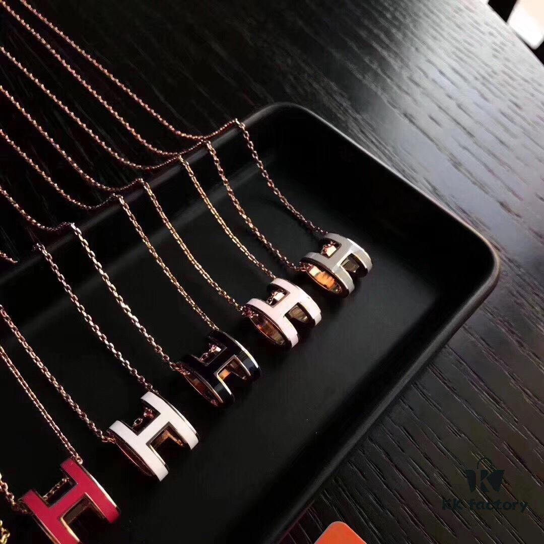 692fc86599f2d84055c88f17 Hermès Enamel Curved H Necklace 2017 Version with Chain Design – Gold, Rose Gold, and White Gold Options