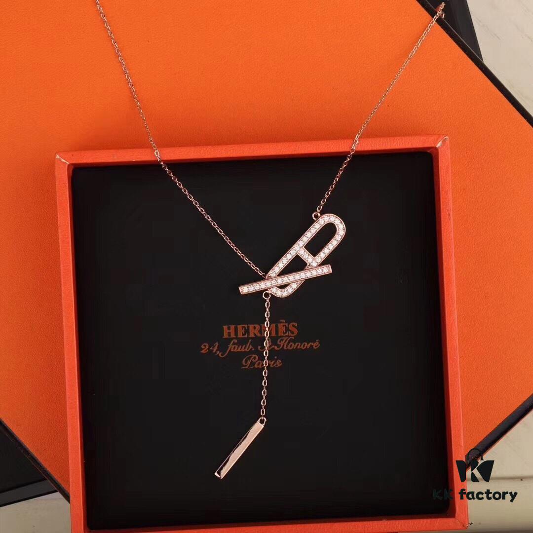 692fc87e99f2d84055c88f47 Hermes Pig Nose Necklace, High-End Custom V Gold Plated with 0.5 Thick Gold Coating