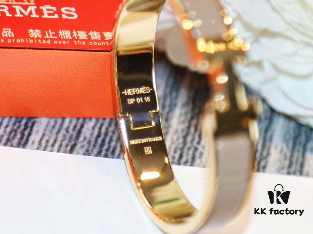 692fc89e99f2d84055c88f80 New Arrival Bloodline of Dynasty Hermes Classic H Bracelet