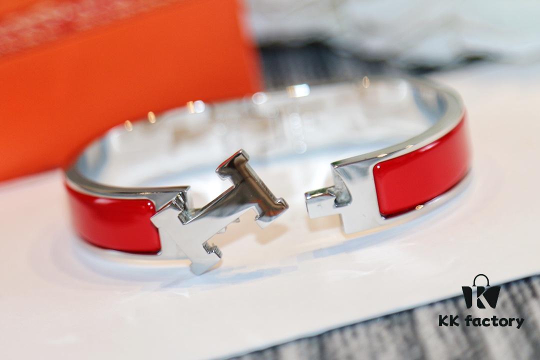 692fc8a199f2d84055c88f85 New Arrival Dynasty Bloodline Hermes HERMES Classic H Bracelet
