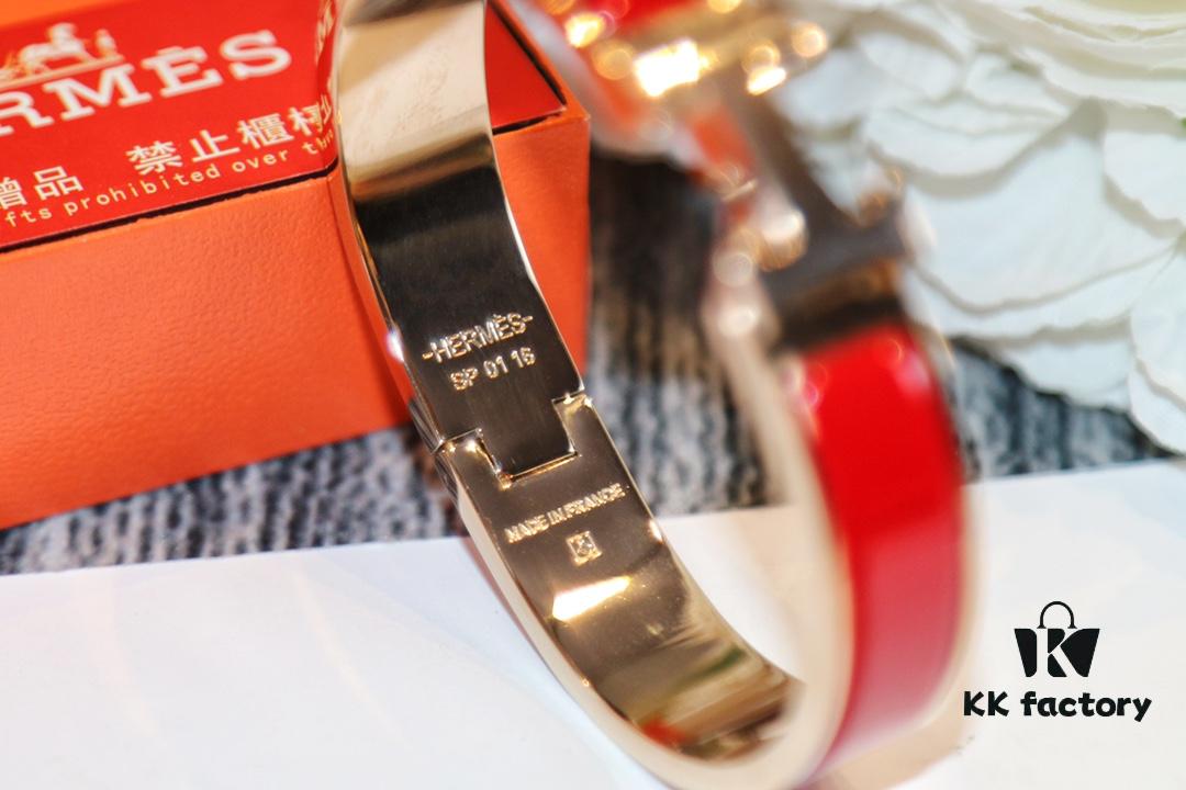 692fc8a399f2d84055c88f88 New Arrival Dynasty Bloodline Hermes HERMES Classic H Bracelet