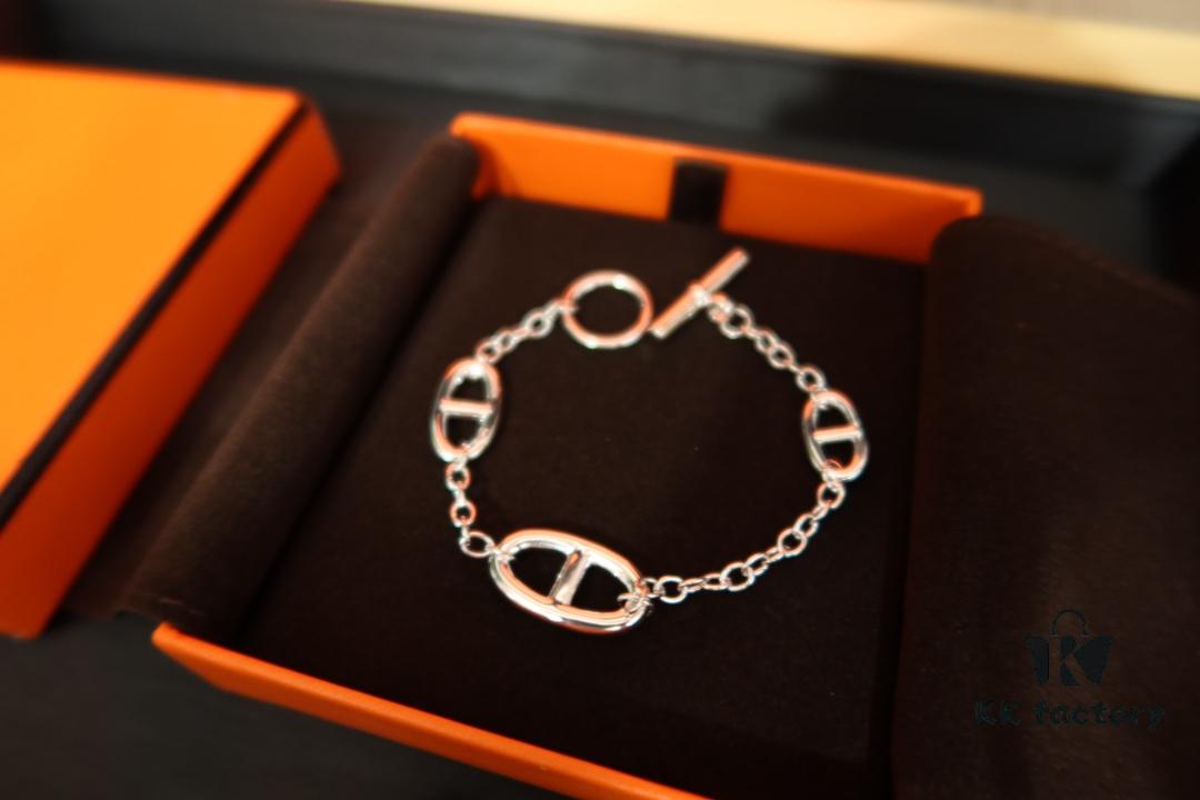 692fc8d099f2d84055c88fd9 Hermes Farandole Gold-Plated Pig Nose Bracelet