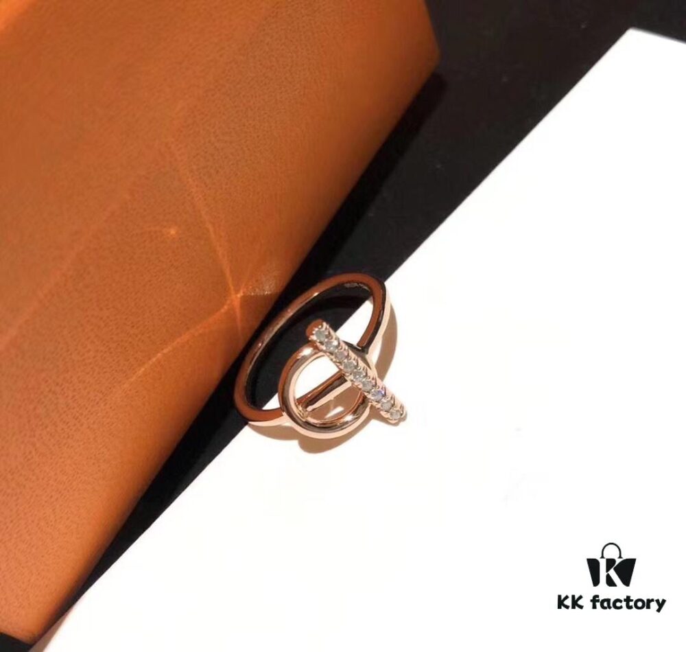 692fc8d399f2d84055c88fde Hermès H Family 2020 New Small Q Full Diamond Openwork Ring, Exclusive Custom Design, Exquisite Craftsmanship, Premium 925 Sterling Silver with Micro-Pave Setting, Top-Grade K Gold Finish, Precision Set with High-Carbon Diamonds, Absolutely Stunning When Worn