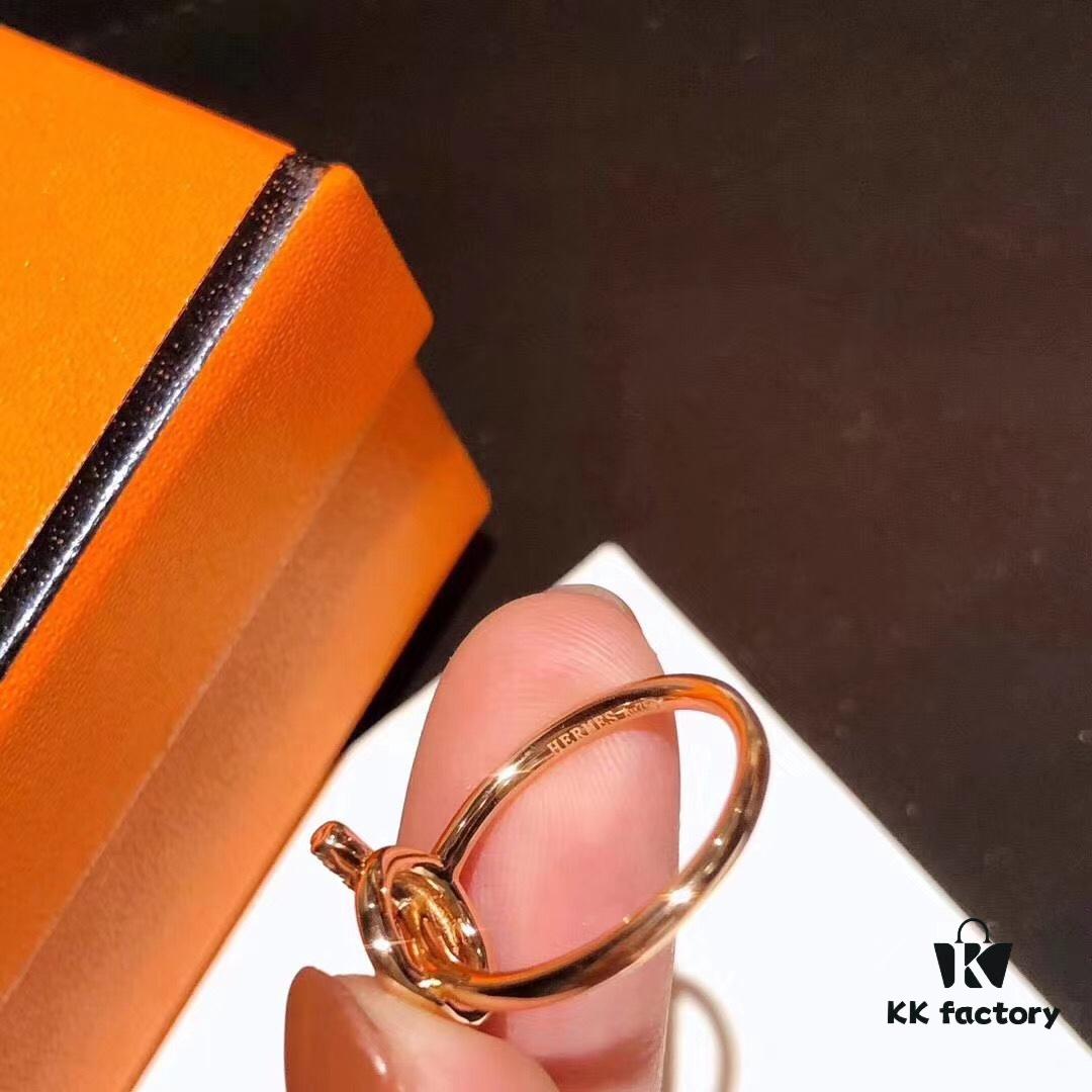 692fc8d799f2d84055c88fe8 Hermès H Family 2020 New Small Q Full Diamond Openwork Ring, Exclusive Custom Design, Exquisite Craftsmanship, Premium 925 Sterling Silver with Micro-Pave Setting, Top-Grade K Gold Finish, Precision Set with High-Carbon Diamonds, Absolutely Stunning When Worn