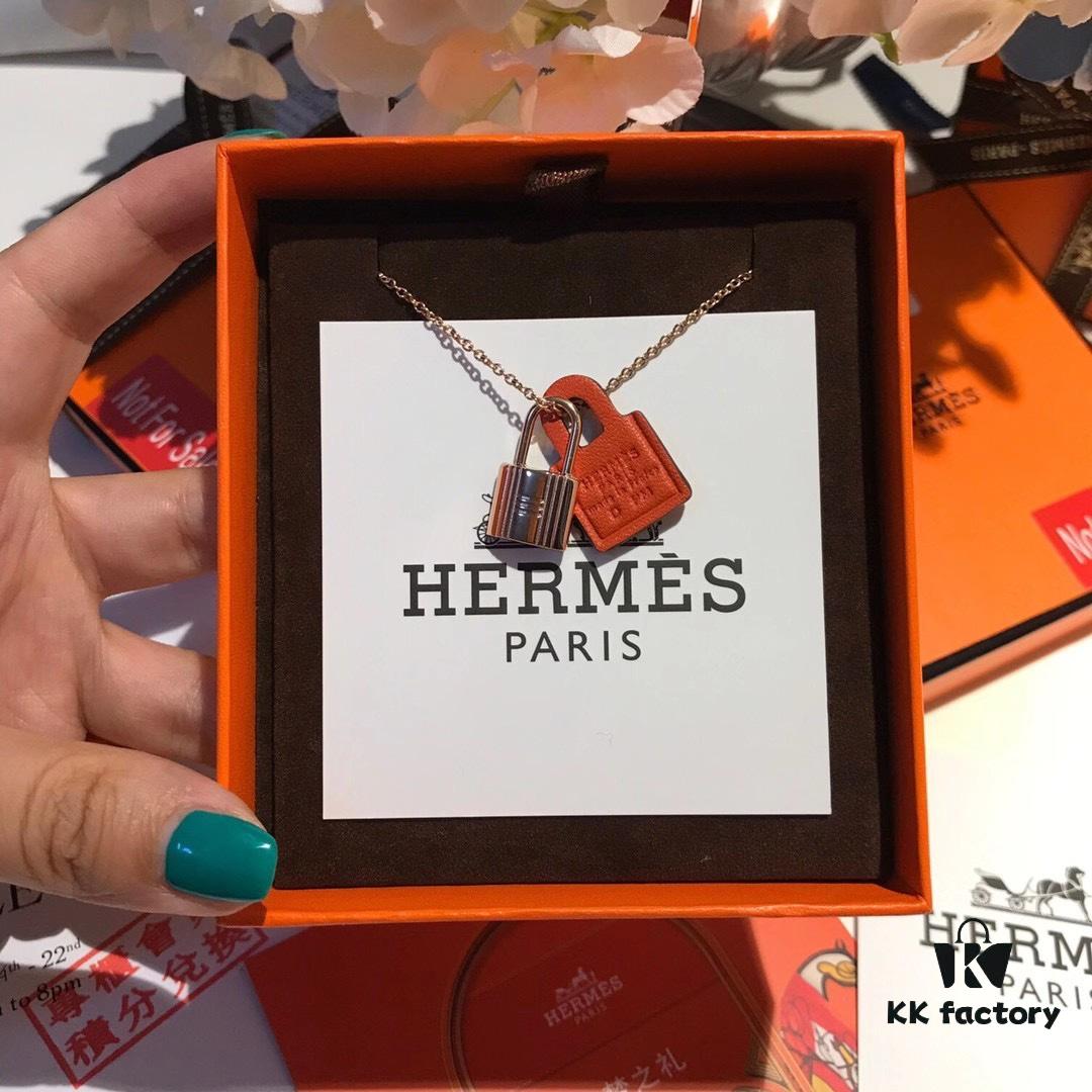 Hermès New Leather Lock Necklace in Rose Gold & White Gold