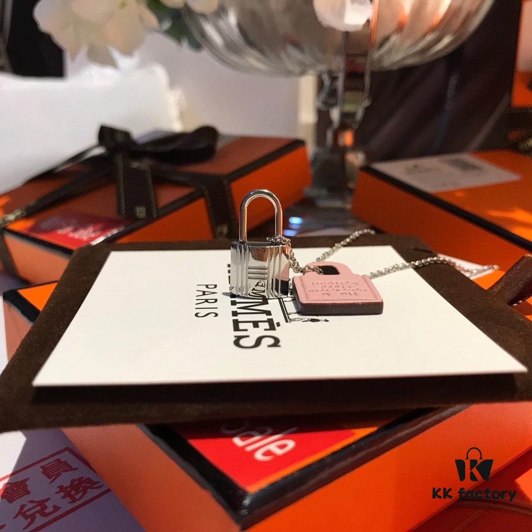 Hermès New Leather Lock Necklace in Rose Gold & White Gold