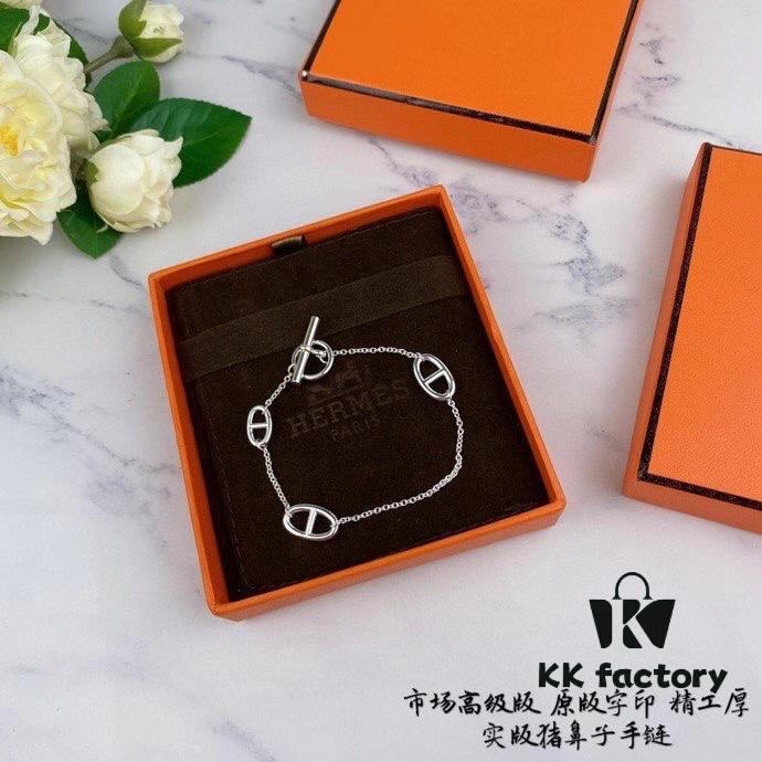692fc8f999f2d84055c8902a Unexpected Versatility, Unexpectedly Beautiful! Hermes Farandole 'Pig Nose' Bracelet – Worn Solo for Simple Elegance, Layered for Depth and Dimension