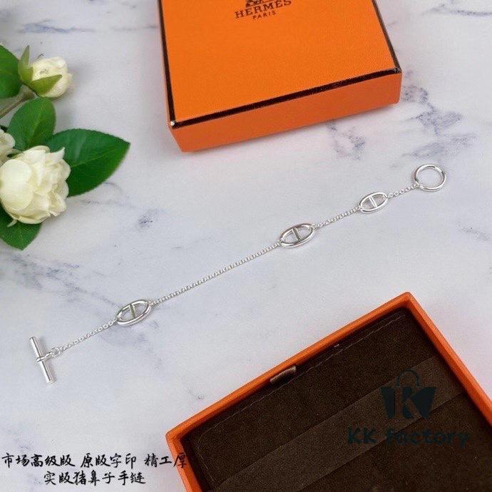 692fc8fc99f2d84055c89031 Unexpected Versatility, Unexpectedly Beautiful! Hermes Farandole 'Pig Nose' Bracelet – Worn Solo for Simple Elegance, Layered for Depth and Dimension