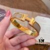 692fc8fc99f2d84055c89034 Hermès Hermas Classic H Bracelet, Trendy Gold Tone, Ultra-Elegant Beige Tea Color, ZP Mold Technology, Original Material, Heavy Craftsmanship