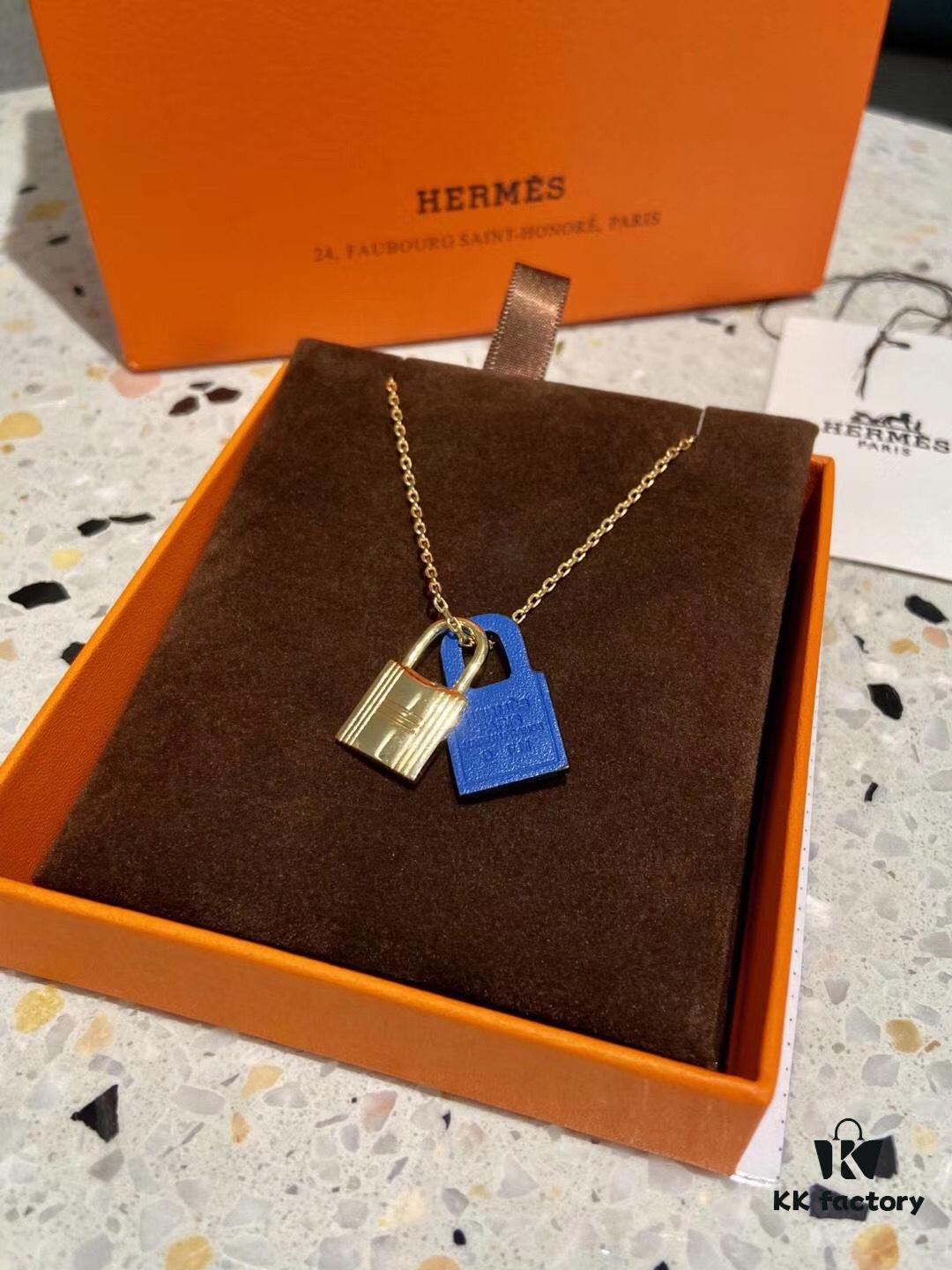 692fc90699f2d84055c89047 Hermès O'Kelly Lock Necklace, Premium Brass with Thick Gold Plating, Adjustable Chain Length, Multiple Colors Available for Versatile Styling