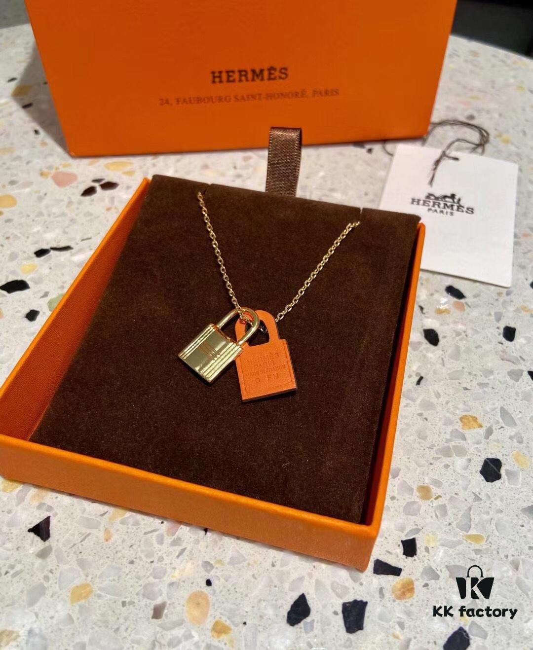 692fc90699f2d84055c89048 Hermès O'Kelly Lock Necklace, Premium Brass with Thick Gold Plating, Adjustable Chain Length, Multiple Colors Available for Versatile Styling