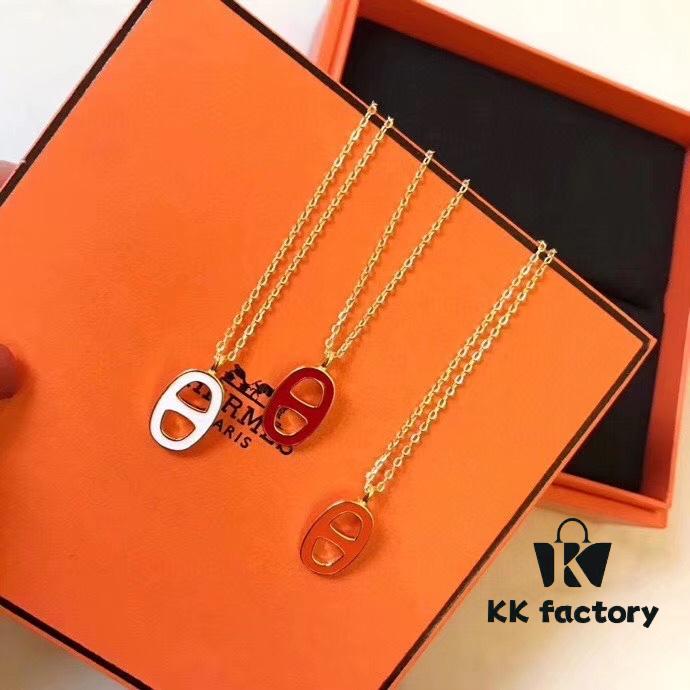 692fc90b99f2d84055c89053 Hermes Pig Nose Necklace, High-End Custom Full S925 Silver Plated with Gold