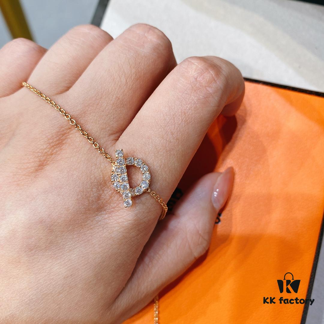 692fc91699f2d84055c8906d Hermes Finesse Rose Gold Diamond Y Necklace and Bracelet, Exquisite Mini Hollow-Out Circle Design with Refined Craftsmanship