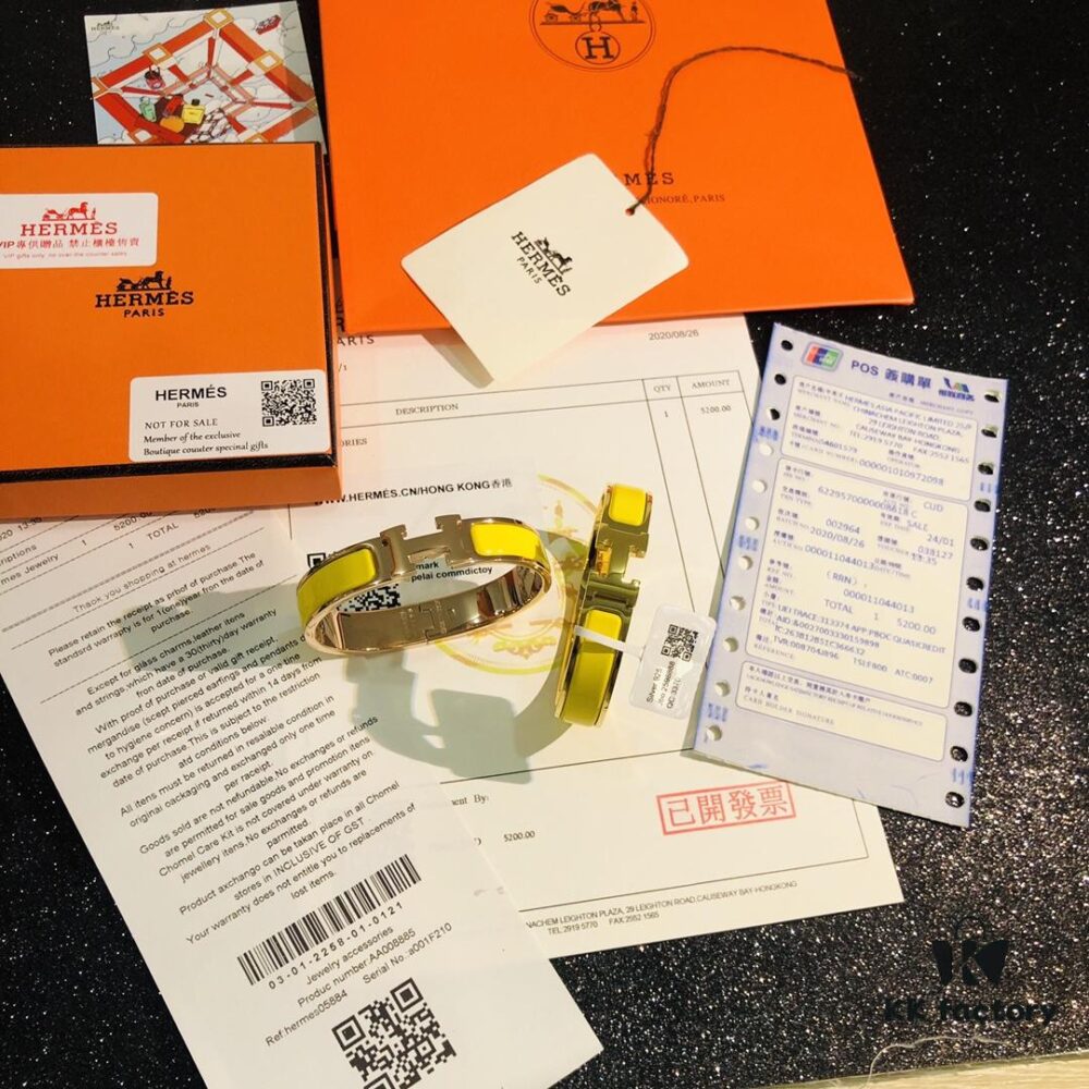 692fc93f99f2d84055c890c4 Hermès High-Replica Enamel 'Clic H' Bracelet in Rose Gold – Full Set with Stickers, Tags, and Receipts – Classic Couple's Design (Sizes 17 & 19)