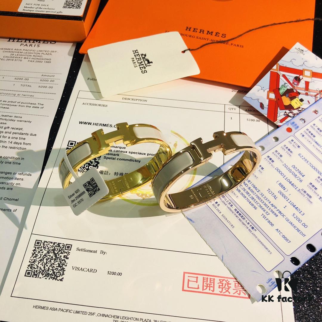 Hermès High-Replica Enamel 'H' Cuff Bracelet in Rose Gold – Full Set with Stickers, Tags, and Receipts Included