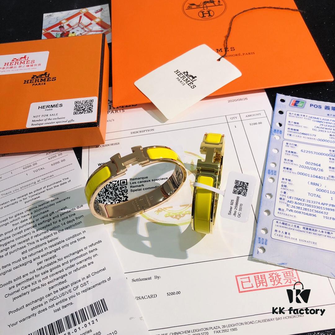 692fc95a99f2d84055c890ee Hermès High-Replica Enamel 'Clic H' Bracelet in Rose Gold – Full Set with Stickers, Tags, and Receipts – Classic Couple's Design (Sizes 17 & 19)