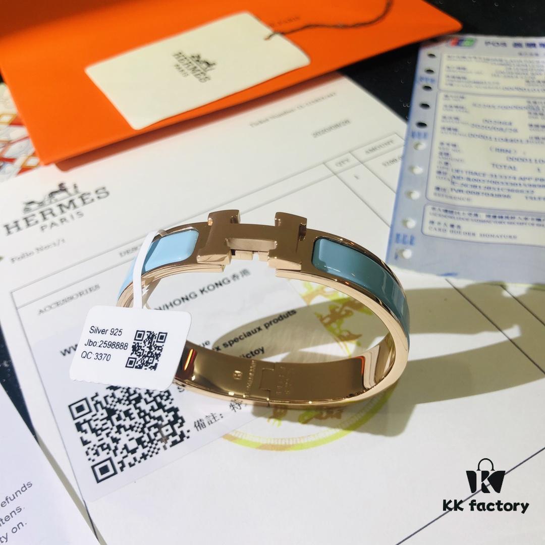 692fc97499f2d84055c89111 Hermes 1:1 Replica Sticker, Label, Receipt Set 🌟 Rose Gold Version 😎 Available in Stock | Herme*CLIC Enamel H Bracelet | Classic Unisex Design for Couples, Size 17 & 19