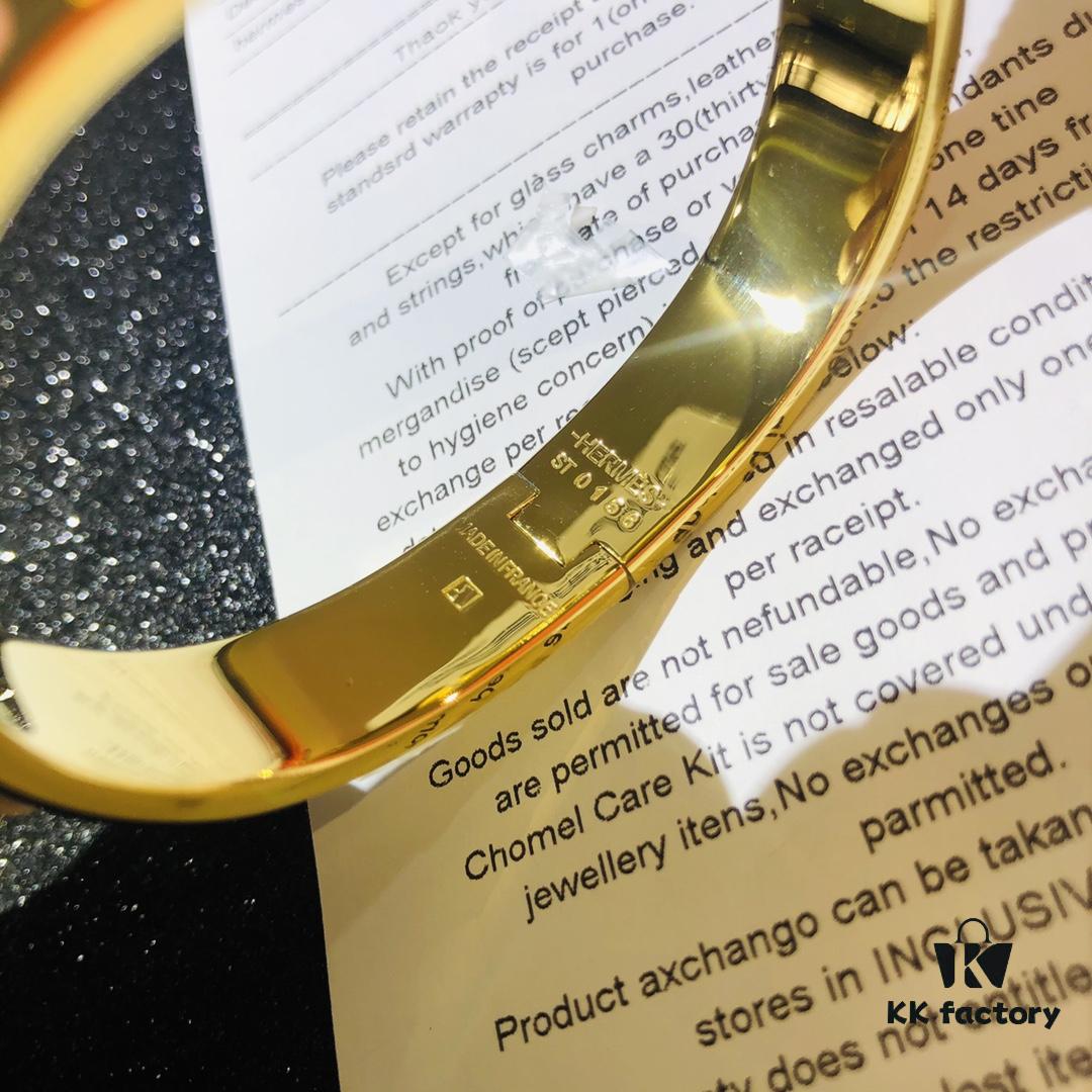 692fc97799f2d84055c89119 Hermes High-Replica Enamel Clic H Bracelet in Rose Gold – Full Set with Stickers, Labels, and Receipts – Classic Unisex Design