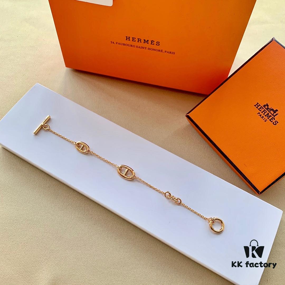 692fc97c99f2d84055c89129 Hermes H Pig Nose Bracelet, Latest Jewelry Collection from Boutique! A Perfect Classic Icon!