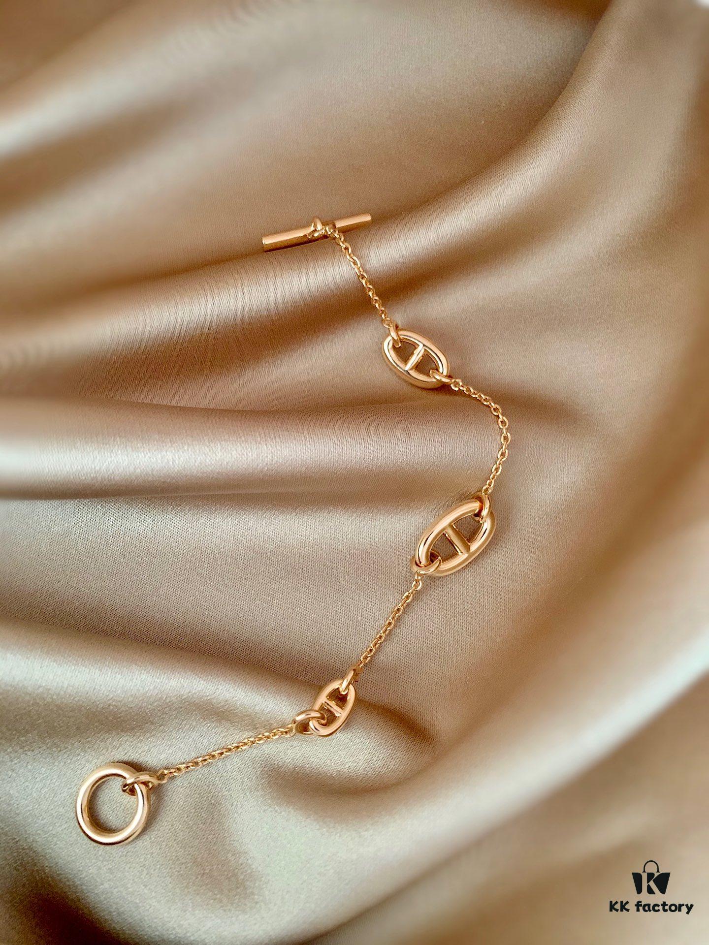 692fc97f99f2d84055c8912e Hermes H Pig Nose Bracelet, Latest Jewelry Collection from Boutique! A Perfect Classic Icon!